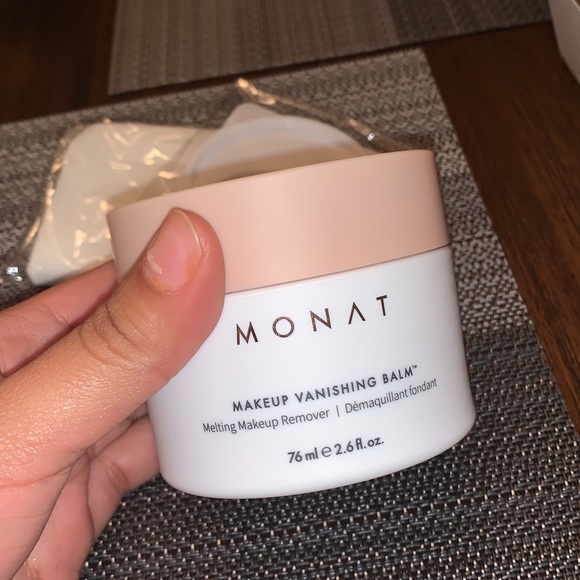 Makeup Vanishing Balm , Cleanser, Moisturizer. - Picture 3 of 3